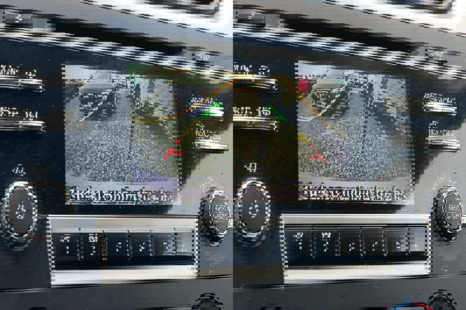 Used 2017 Nissan Altima 2.5 SR w/ Midnight Edition Package image 19