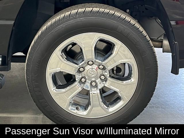 Used 2024 RAM 1500 Big Horn AWD/4WD image 41