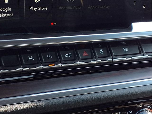 Used 2024 GMC Sierra 1500 SLT AWD/4WD image 10