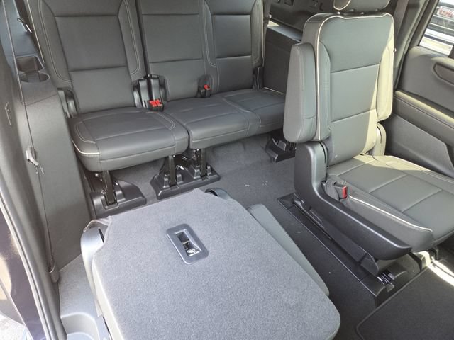 New 2026 GMC Yukon XL Elevation w/ Elevation Premium Package AWD/4WD image 25