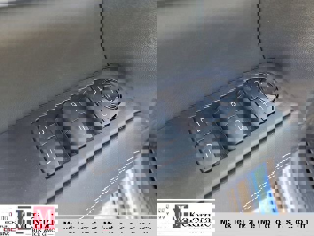 New 2026 GMC Terrain Elevation w/ Technology Package II FWD image 9