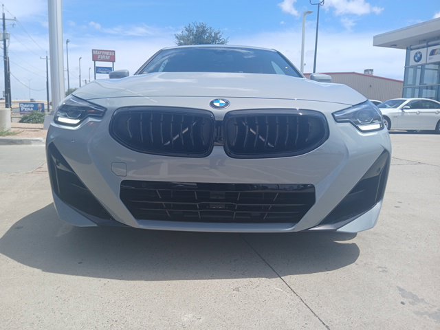 New 2026 BMW 230i Coupe w/ M Sport Package RWD image 2
