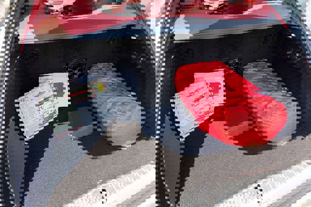 Certified 2025 Ferrari Purosangue image 29