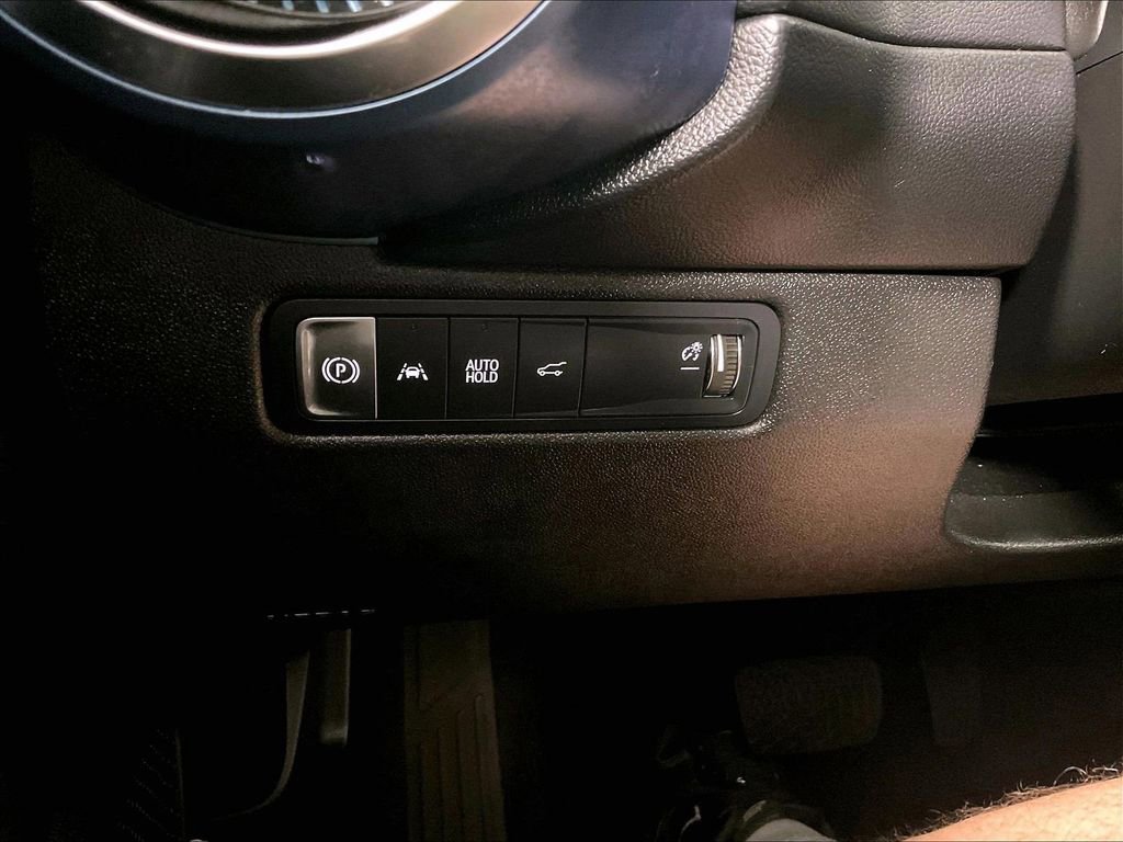 Used 2024 Chevrolet Equinox EV LT w/ LPO, Trailering Package FWD image 26