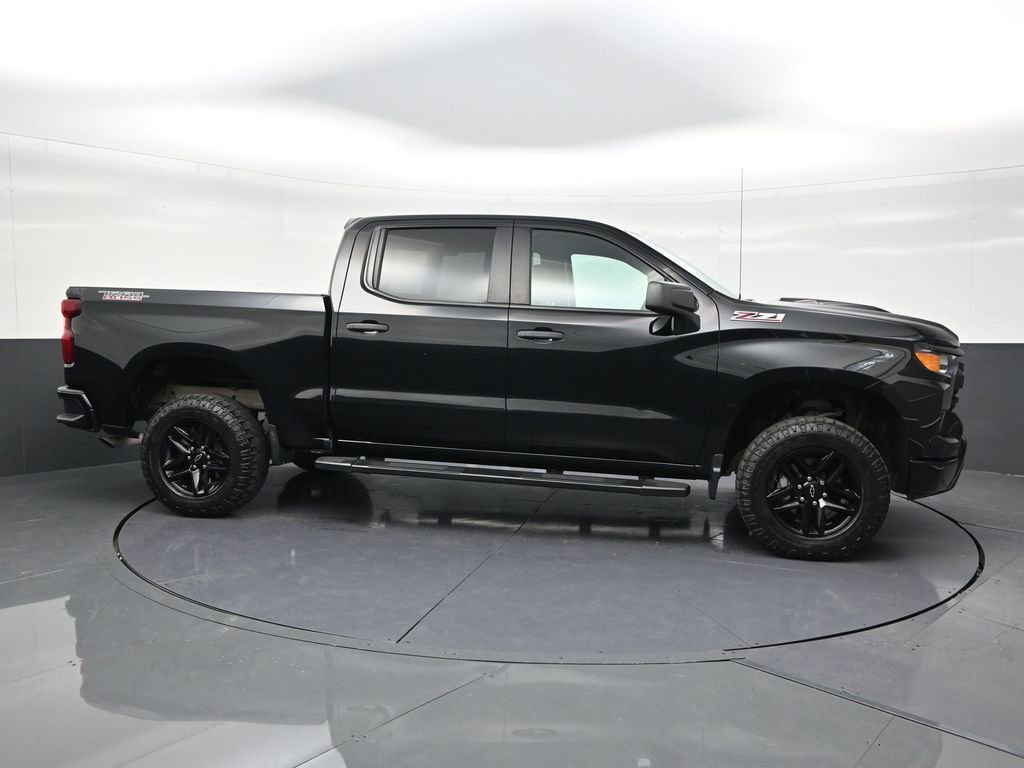 Used 2023 Chevrolet Silverado 1500 Custom Trail Boss AWD/4WD image 6