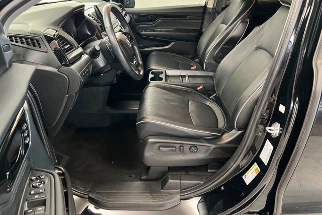 Used 2022 Honda Odyssey Elite image 17