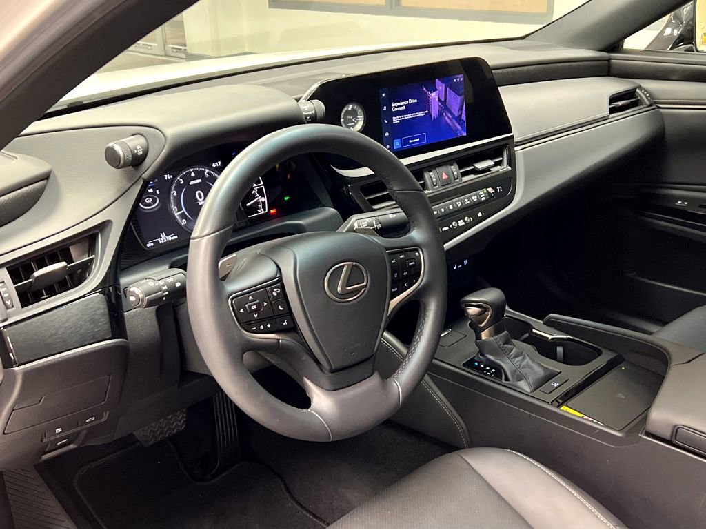 Certified 2023 Lexus ES 350 w/ Premium Package FWD image 39