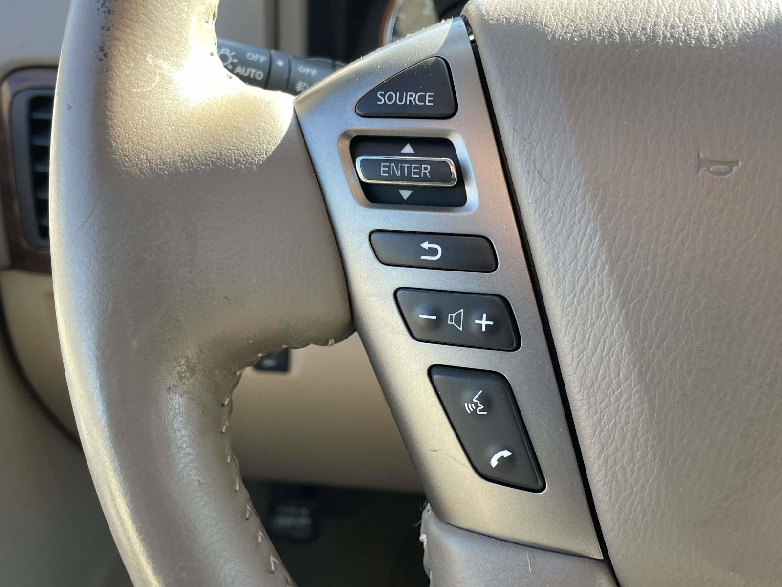 Used 2015 Nissan Armada Platinum AWD/4WD image 12