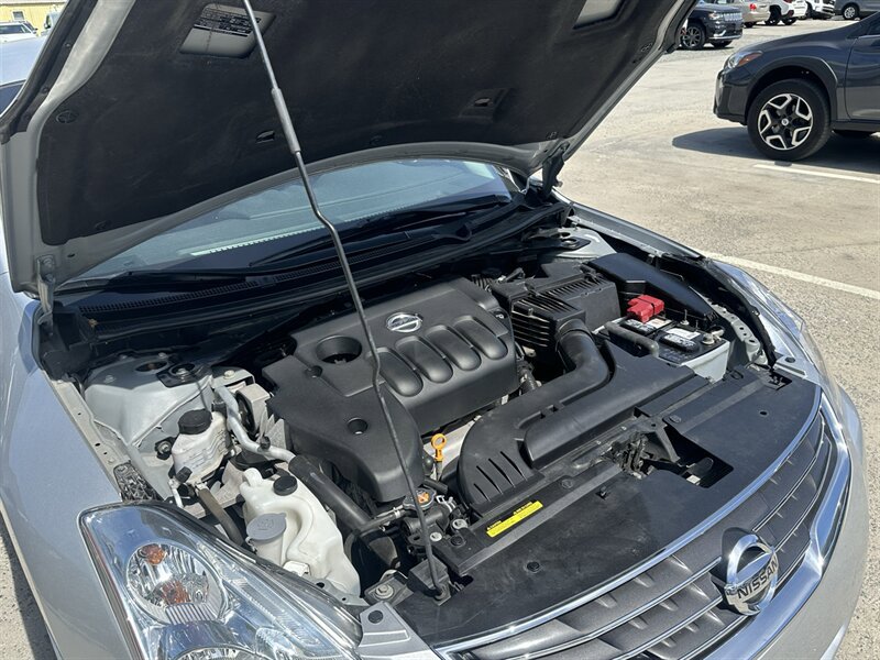 Used 2012 Nissan Altima 2.5 S w/ Convenience Pkg FWD image 45