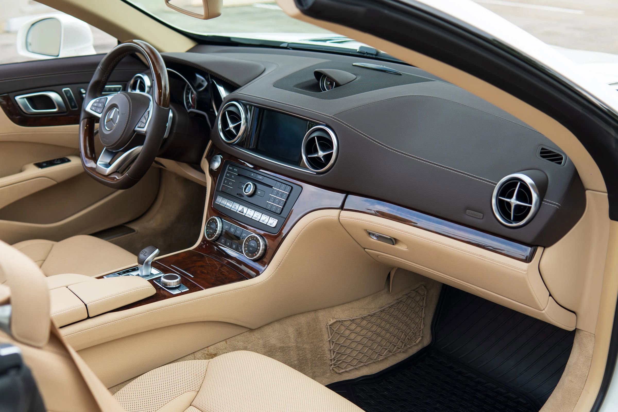 Used 2017 Mercedes-Benz SL 450 image 38