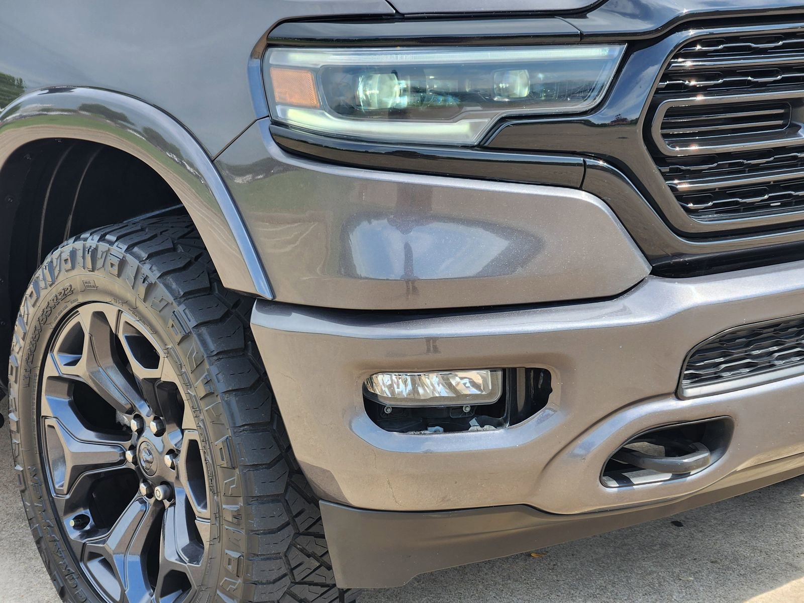 Used 2023 RAM 1500 Limited w/ Night Edition image 12