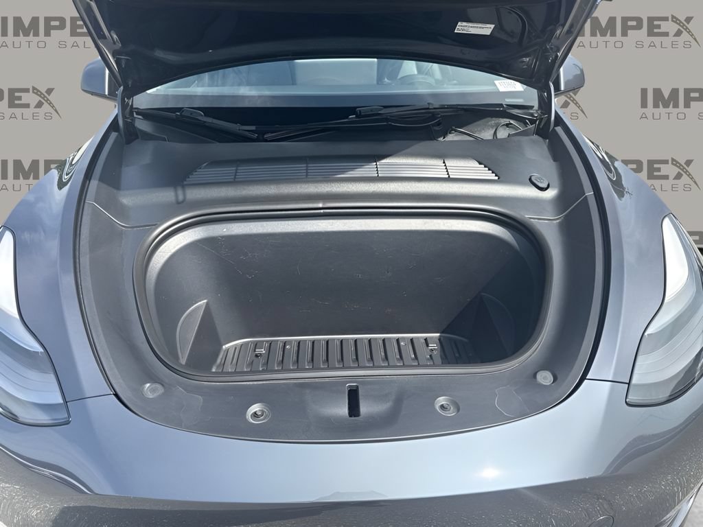 Used 2022 Tesla Model Y Performance AWD/4WD image 22