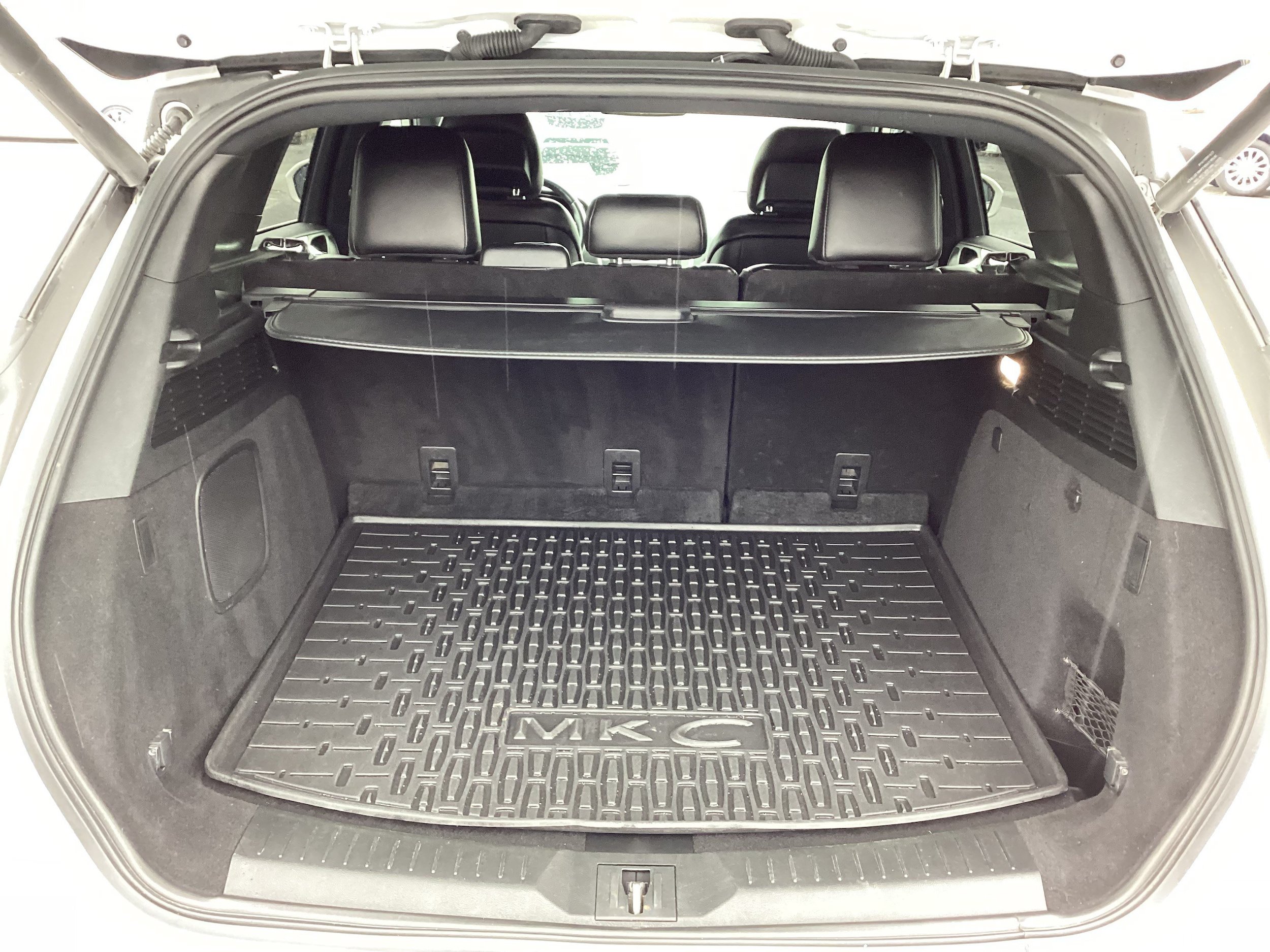 Used 2019 Lincoln MKC Select w/ Select Plus Package AWD/4WD image 14