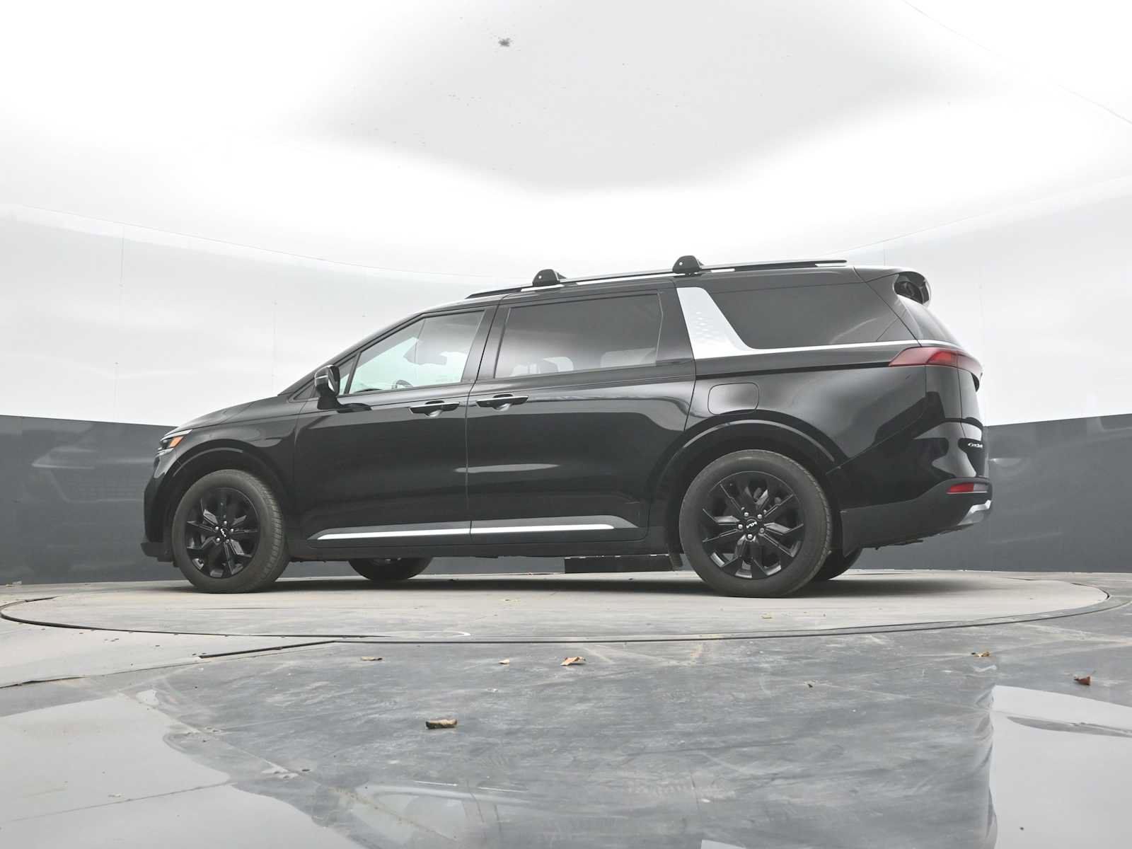 Used 2022 Kia Carnival SX Prestige FWD image 48