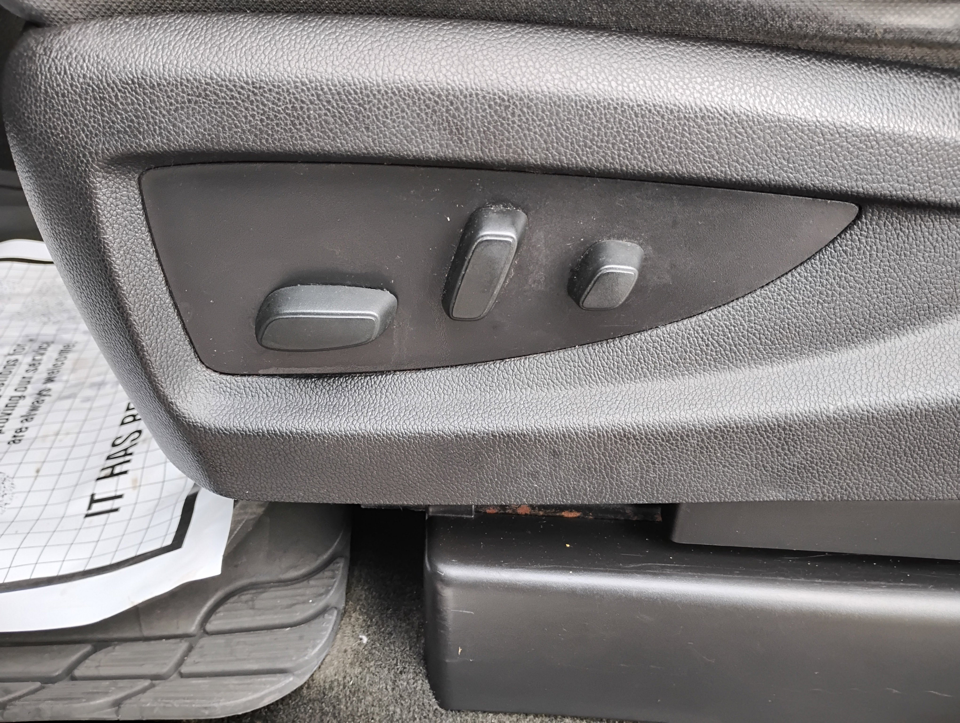 Used 2017 GMC Sierra 1500 SLE w/ SLE Value Package image 13