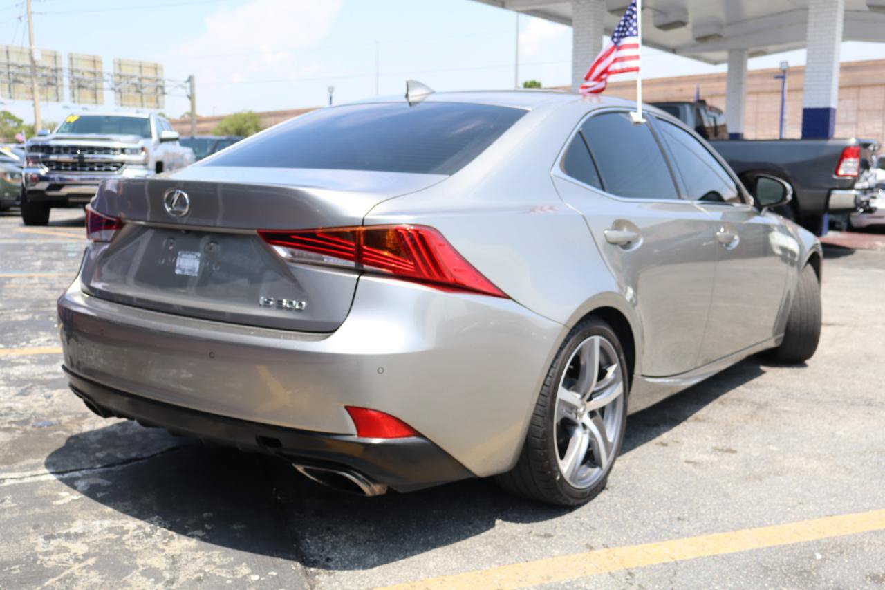 Used 2018 Lexus IS 300 w/ Premium Package RWD image 5