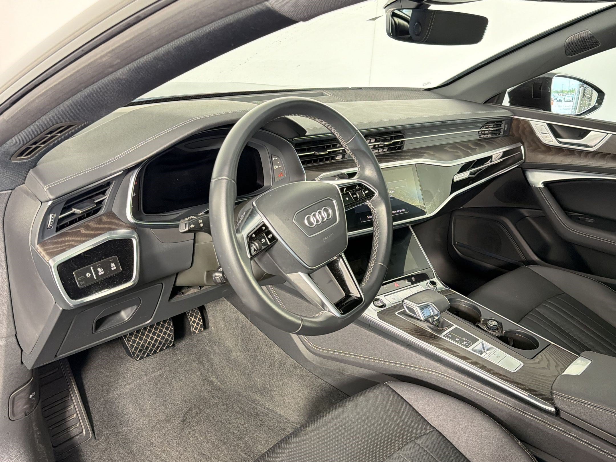 Used 2023 Audi A7 3.0T Premium Plus w/ Premium Plus image 4