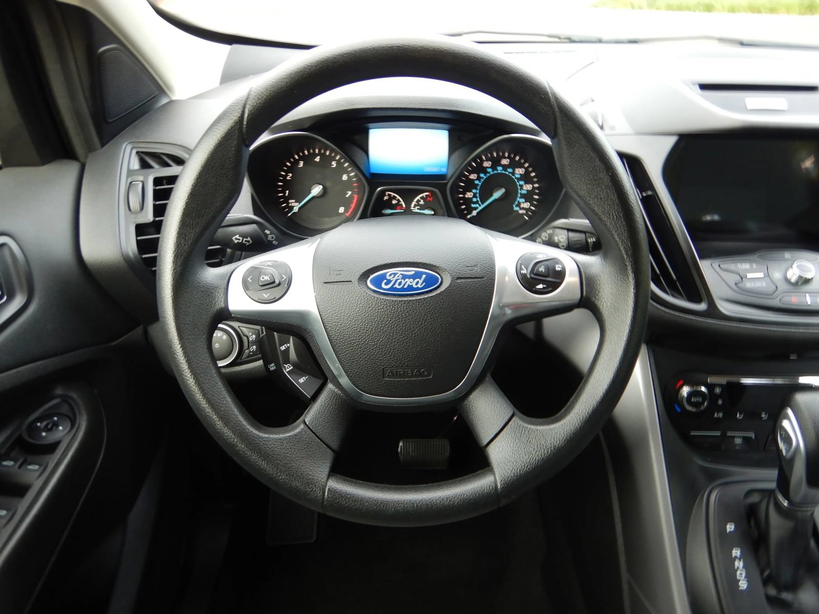 Used 2016 Ford Escape SE w/ Equipment Group 201A AWD/4WD image 13