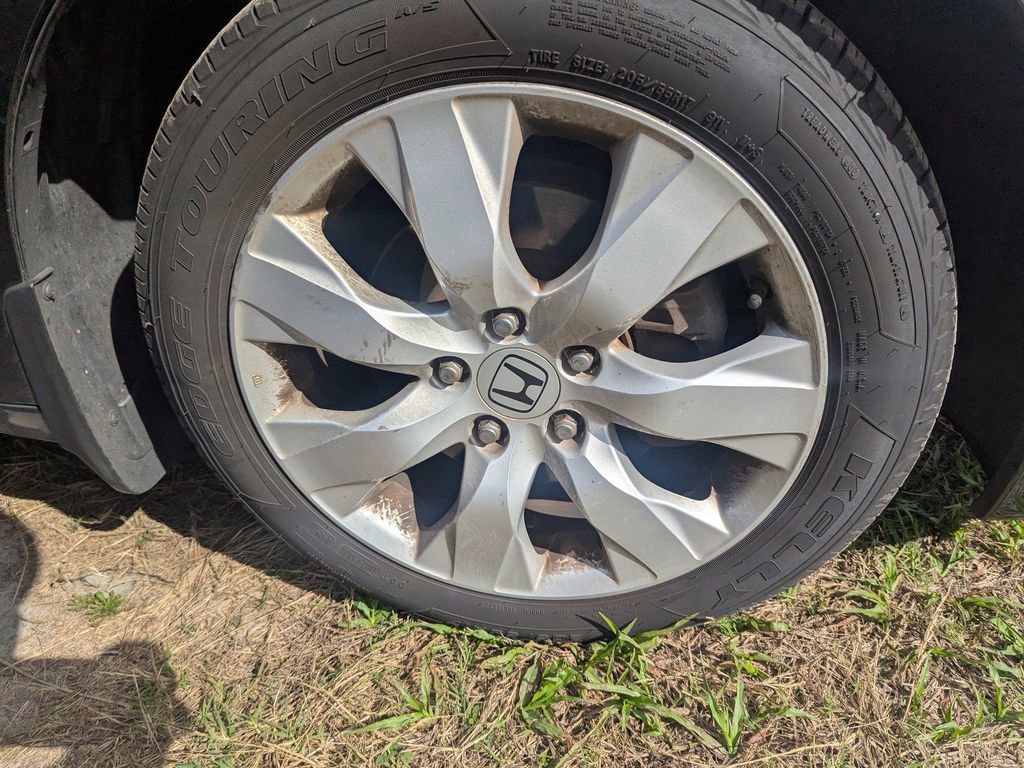 Used 2010 Honda Accord EX-L image 9