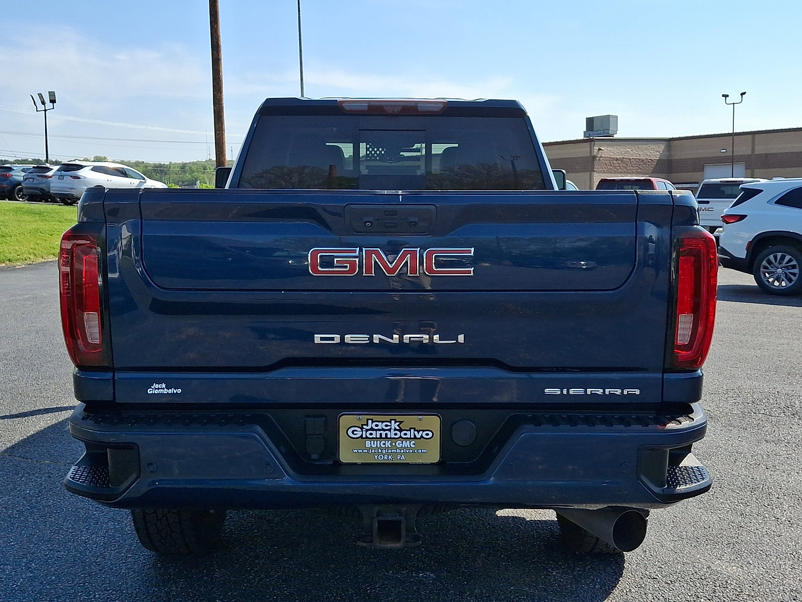 Used 2020 GMC Sierra 2500 Denali w/ Denali Ultimate Package AWD/4WD image 7