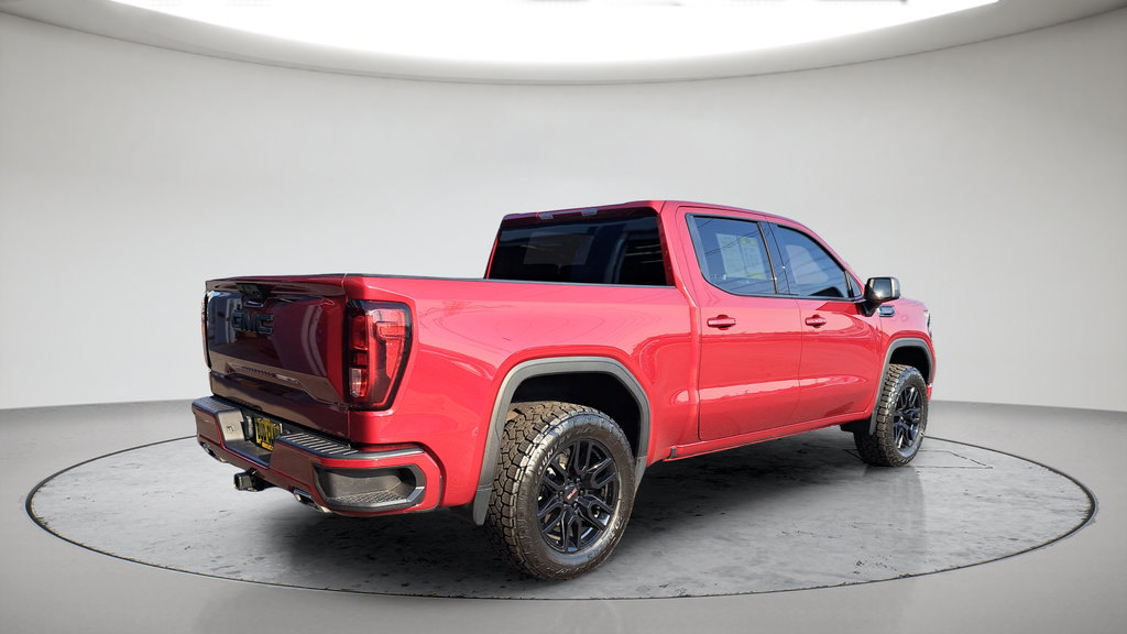 Used 2024 GMC Sierra 1500 Elevation AWD/4WD image 3