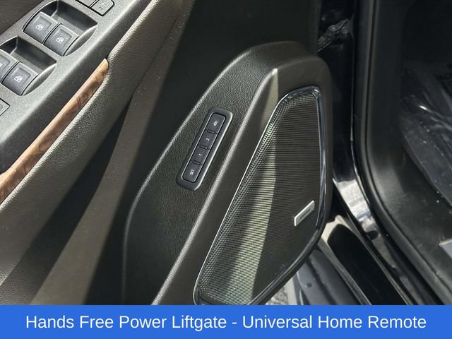 Used 2019 Chevrolet Tahoe LT w/ Luxury Package AWD/4WD image 15