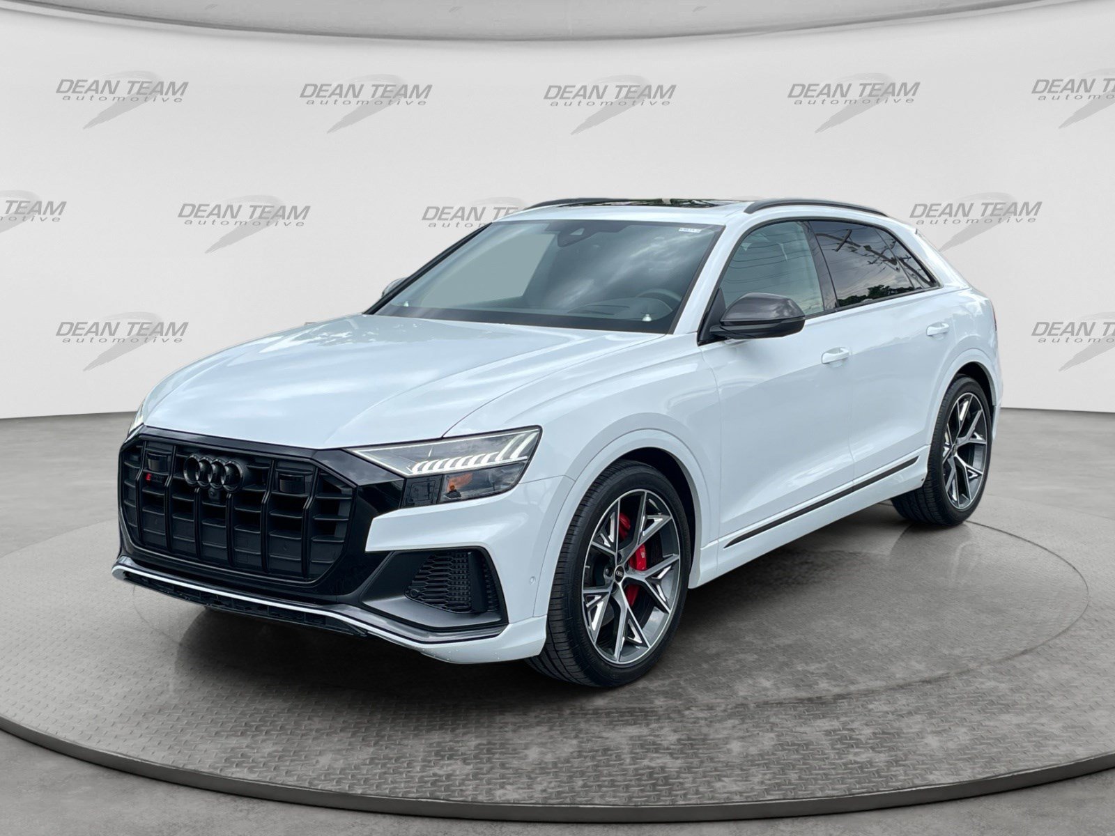 Used 2023 Audi SQ8 Prestige w/ Prestige Package AWD/4WD image 3