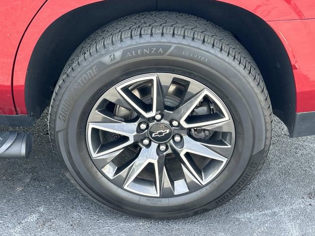 Used 2022 Chevrolet Tahoe Z71 w/ Luxury Package AWD/4WD image 14