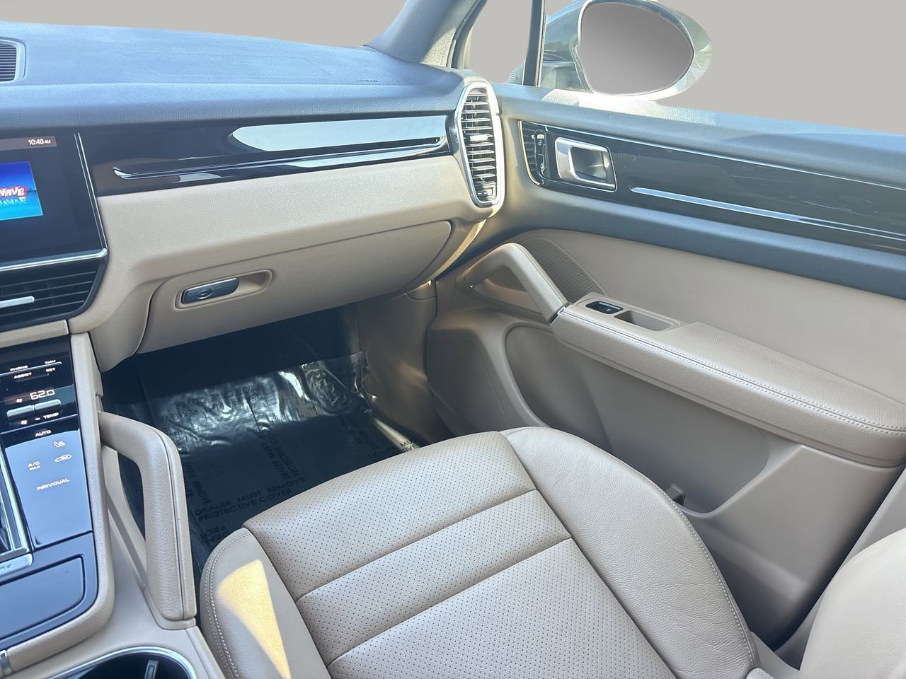 Used 2020 Porsche Cayenne image 16