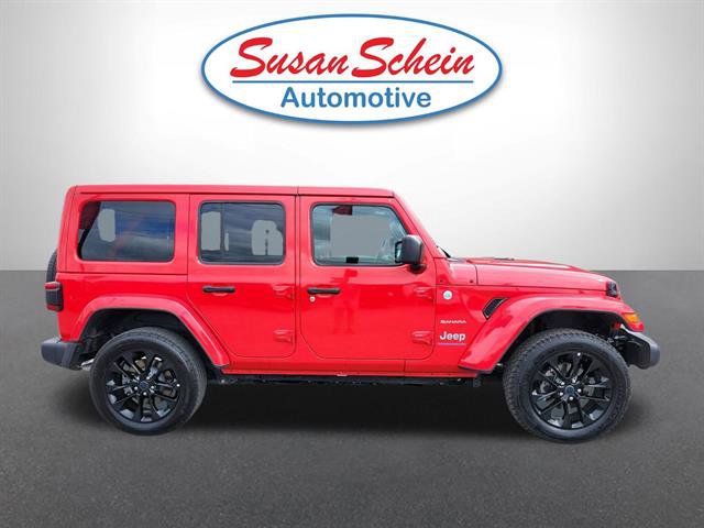 Used 2024 Jeep Wrangler Unlimited Sahara image 26