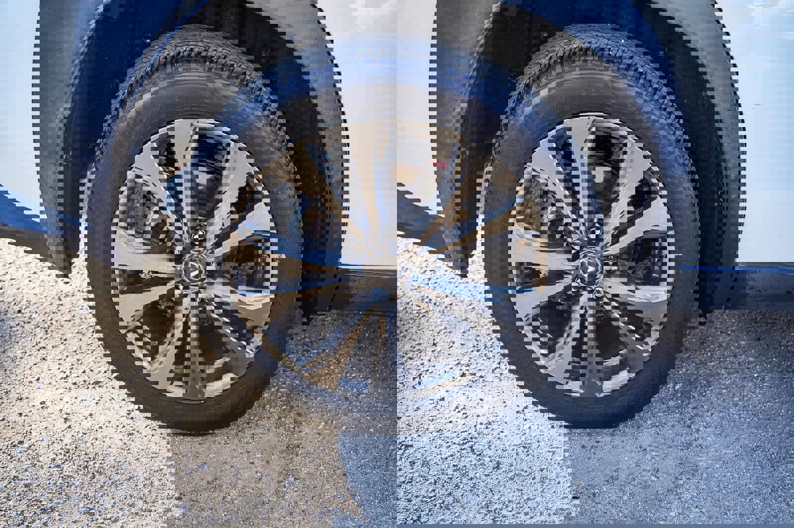 Used 2021 Lexus UX 200 F Sport w/ Accessory Package (Z2) image 7