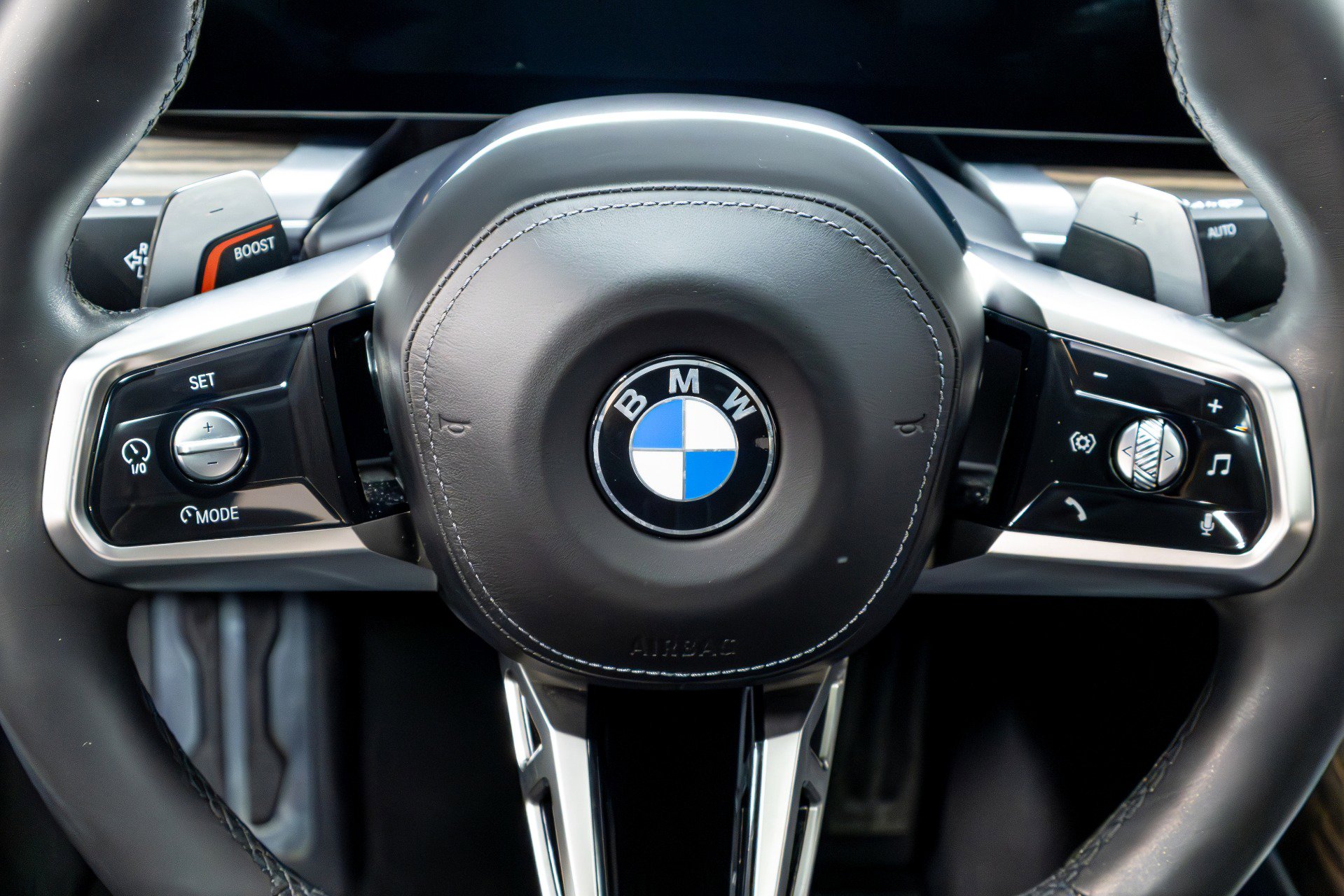 Used 2023 BMW 760i xDrive AWD/4WD image 68