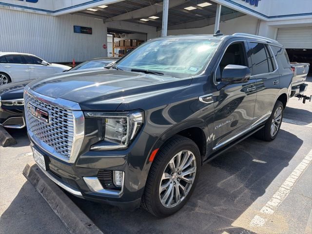 Used 2021 GMC Yukon Denali w/ Denali Premium Package image 1