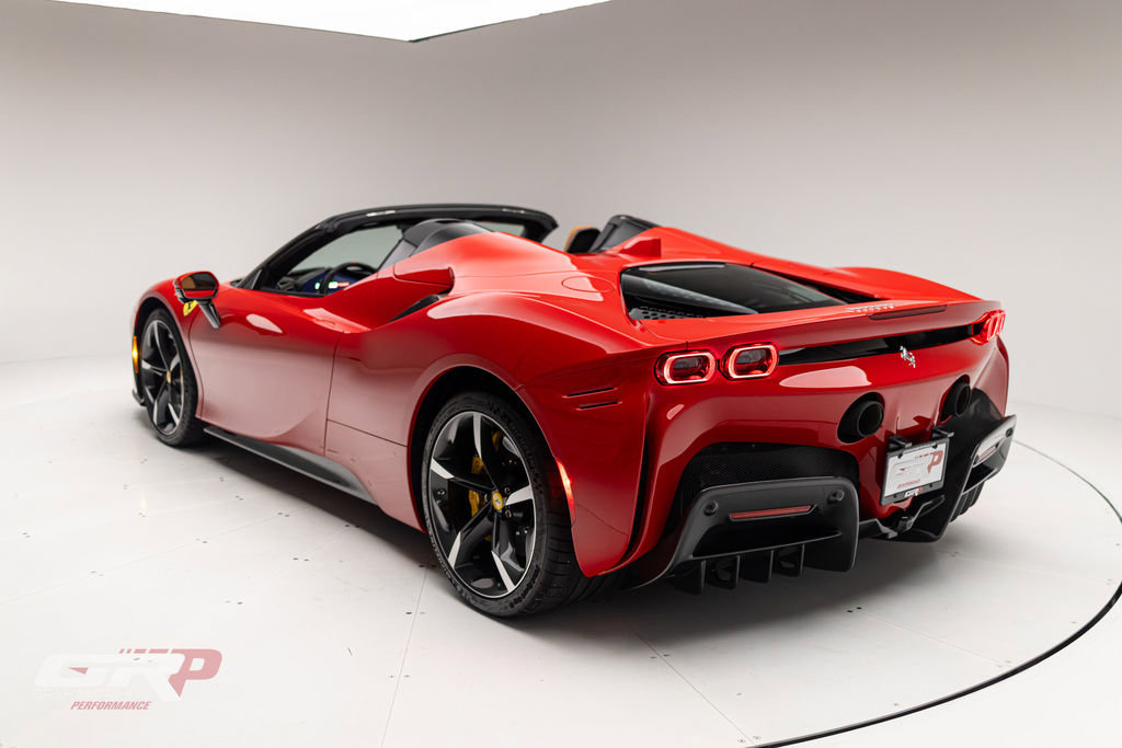 Used 2024 Ferrari SF90 Spider AWD/4WD image 5