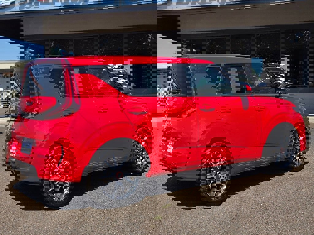 Used 2022 Kia Soul Turbo image 31