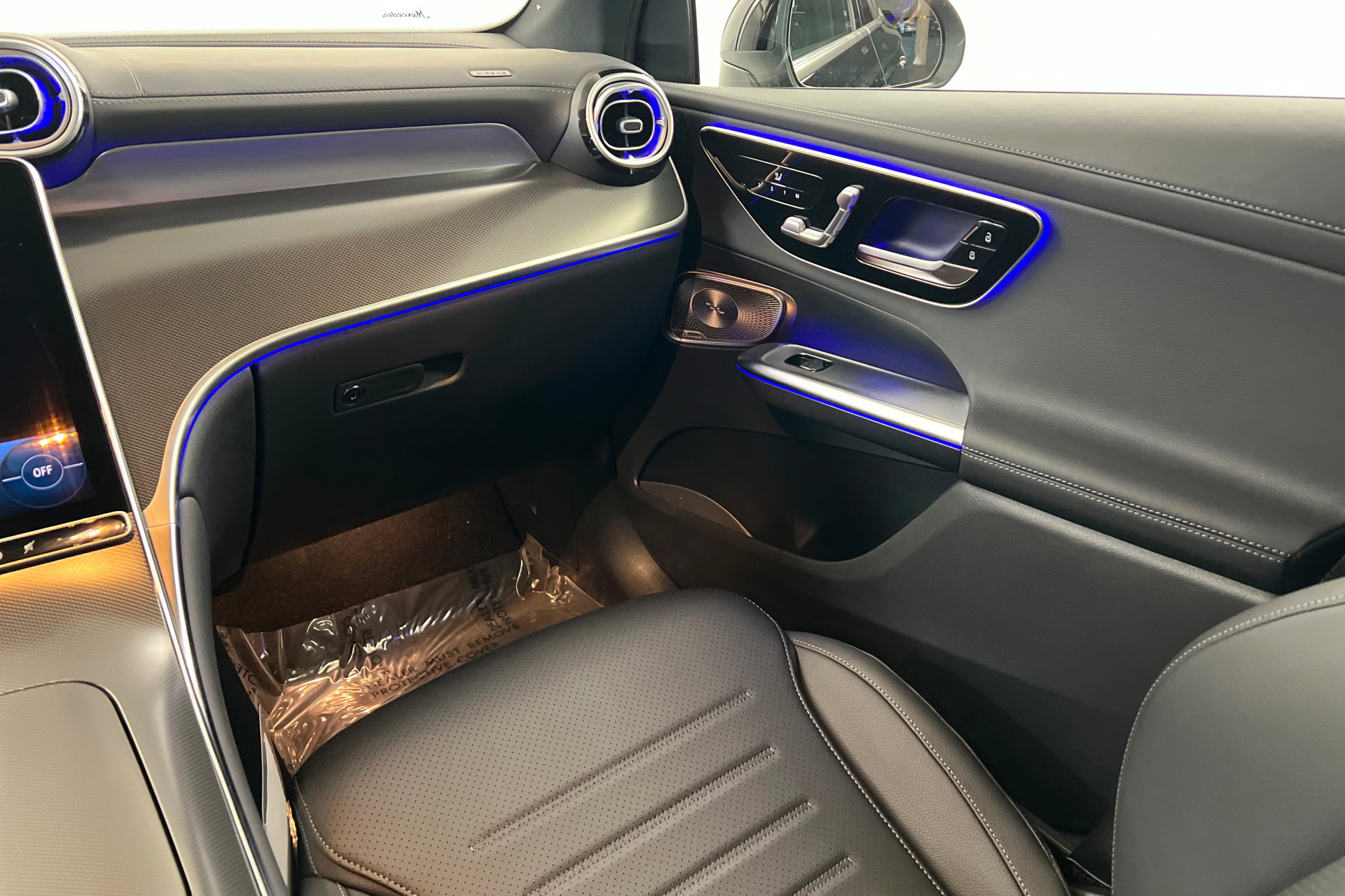 New 2026 Mercedes-Benz GLC 300 4MATIC image 10