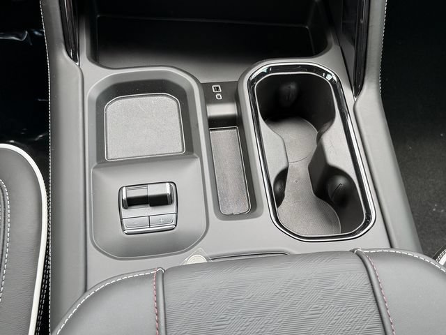 New 2026 GMC Sierra 2500 AT4X w/ AT4X AEV Edition AWD/4WD image 16