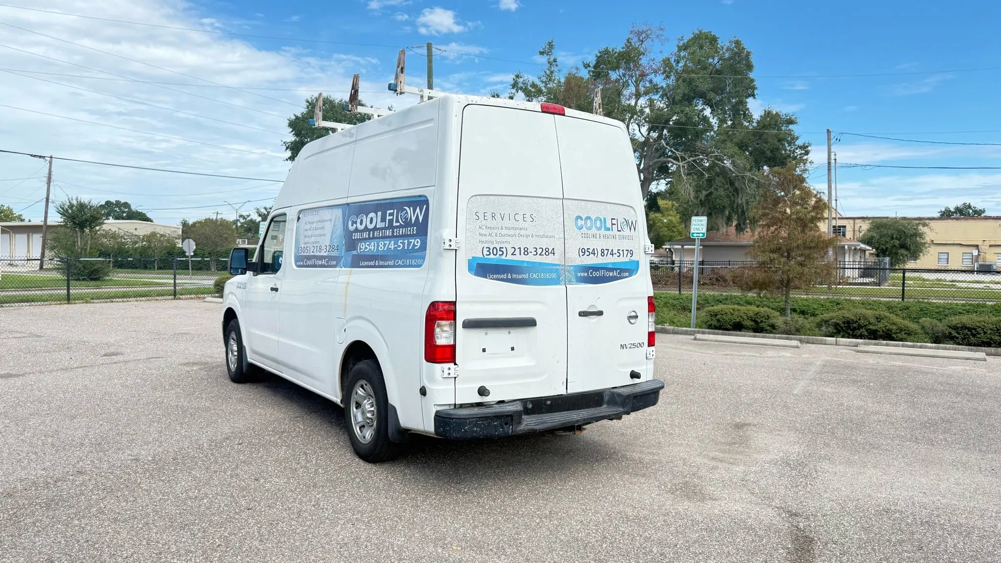 Used 2017 Nissan NV 2500 SV image 8