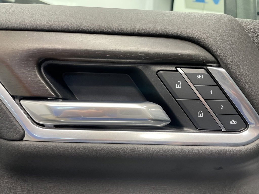 Used 2025 GMC Sierra 2500 Denali w/ Denali Reserve Package image 36