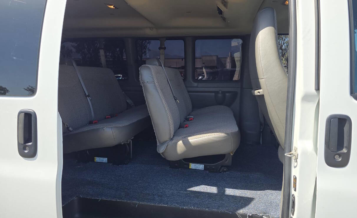 Used 2013 Chevrolet Express 2500 LS w/ Power Package RWD image 10