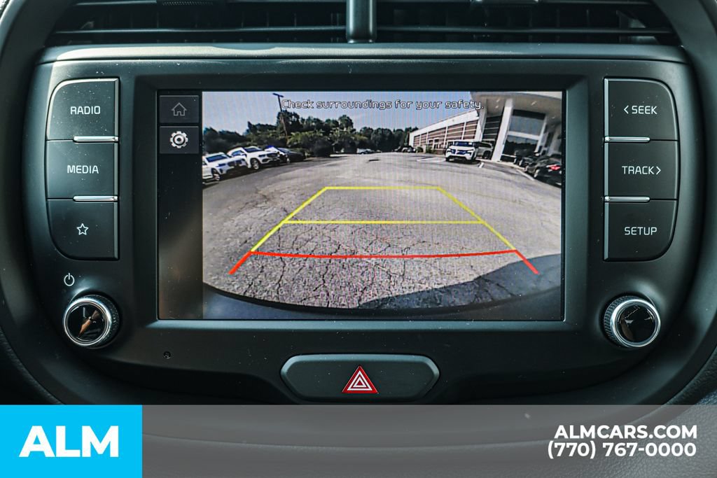 Used 2025 Kia Soul LX w/ LX Technology Package FWD image 35
