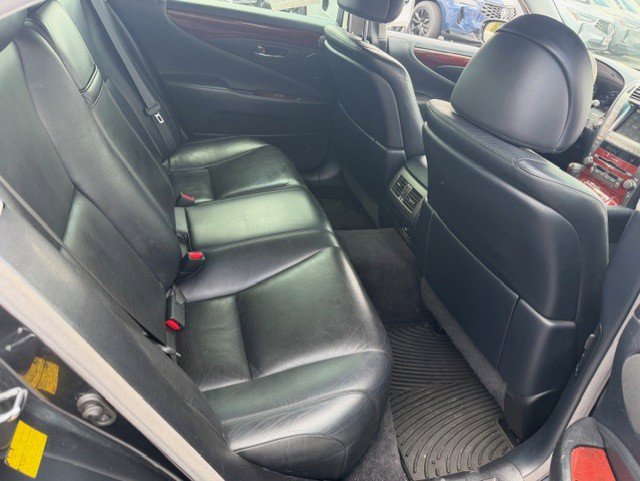 Used 2008 Lexus LS 460 RWD image 10