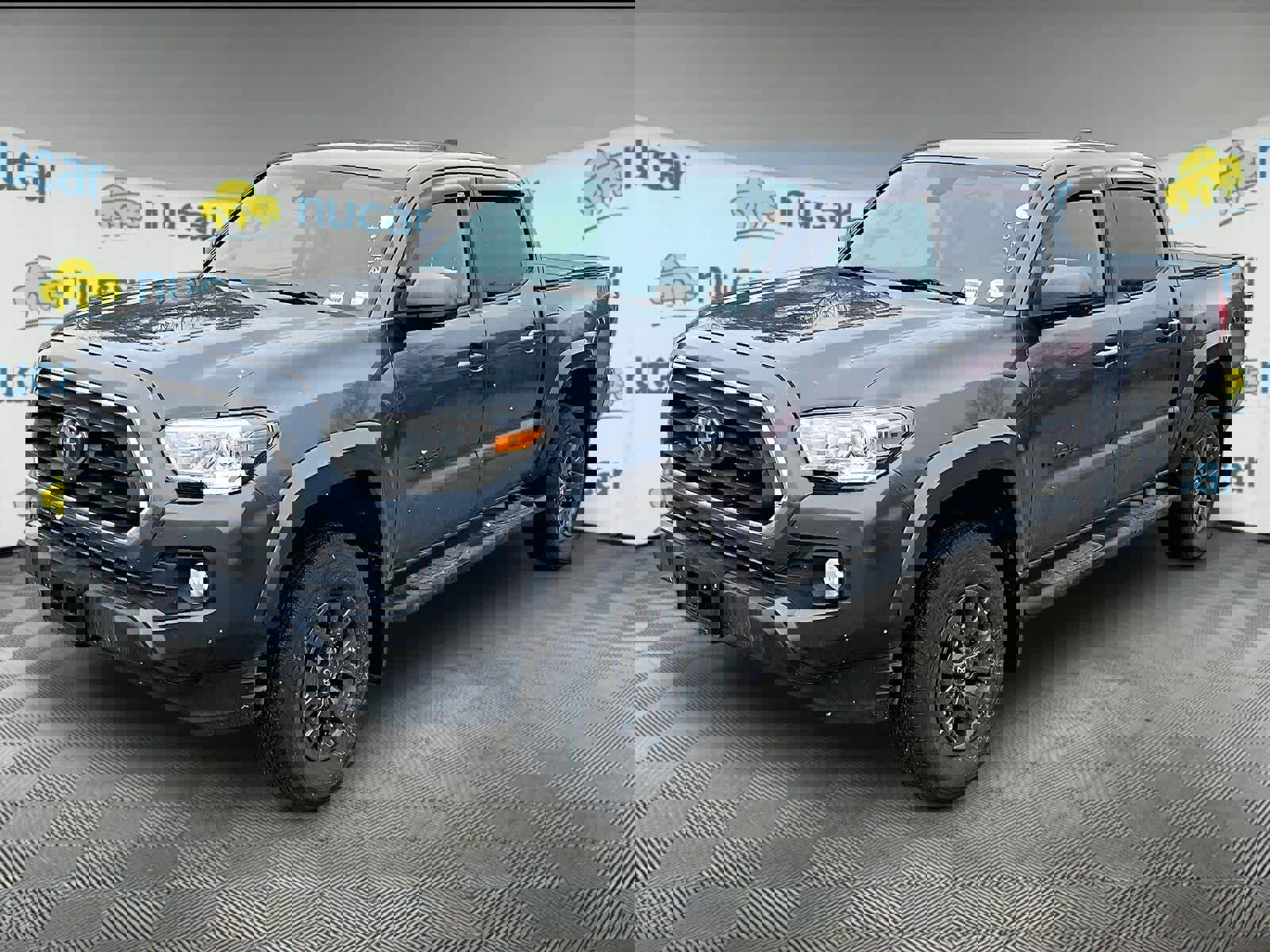 Certified 2021 Toyota Tacoma SR5 image 2