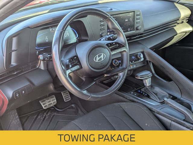 Used 2025 Hyundai Elantra Sport image 13