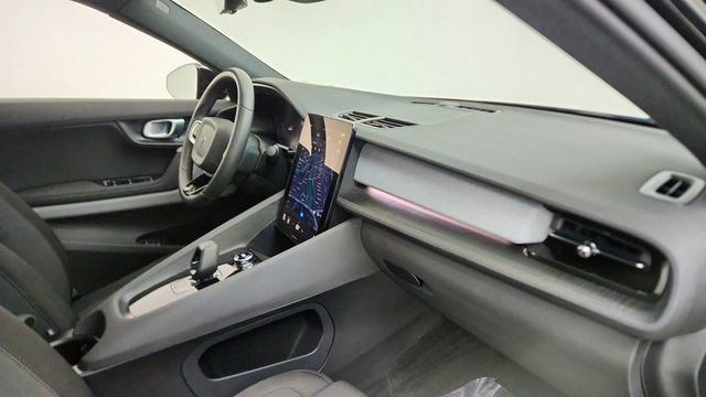 Used 2024 Polestar Polestar 2 image 19
