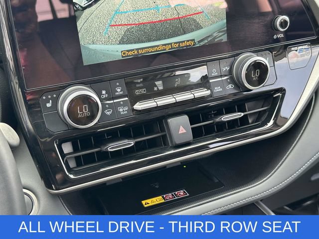Used 2026 Toyota Highlander XLE AWD/4WD image 6