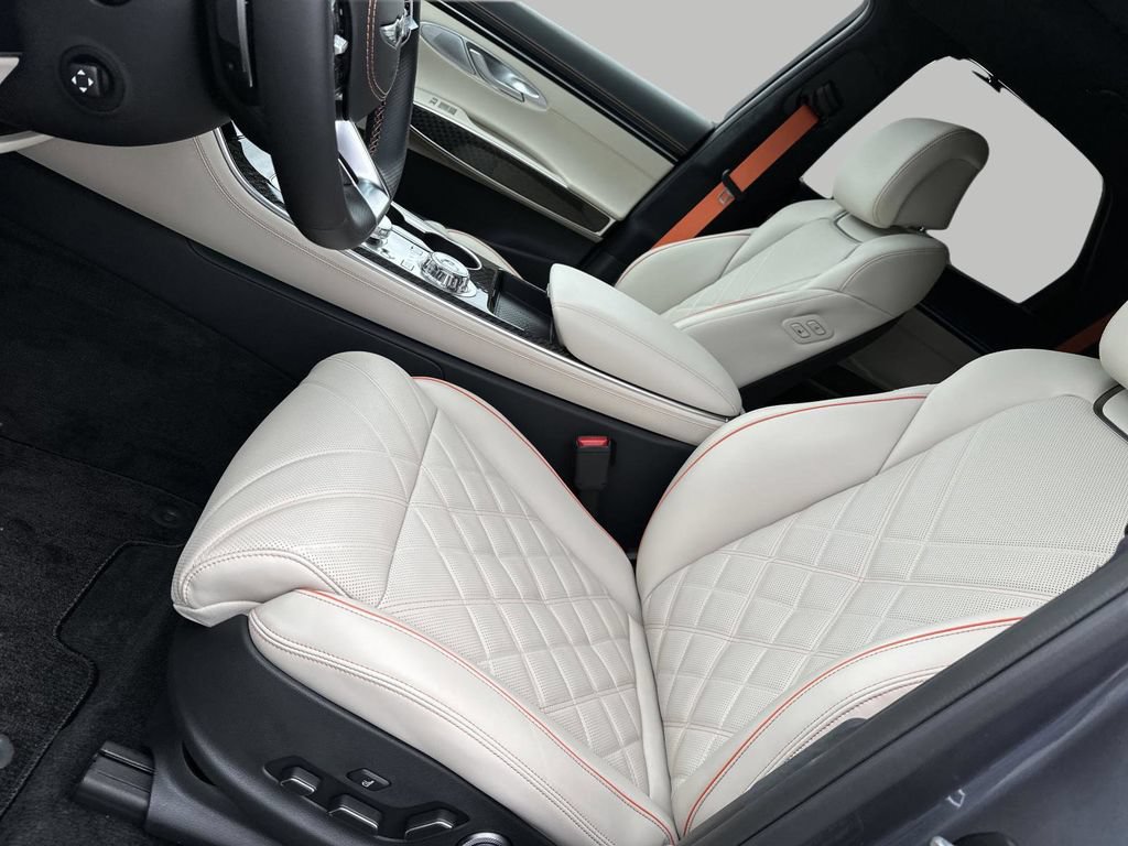 New 2026 Genesis GV70 3.5T Sport Prestige AWD/4WD image 9