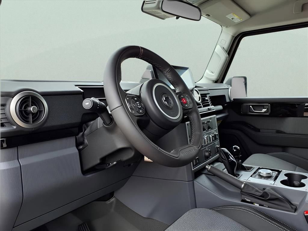 Used 2025 INEOS Grenadier image 11