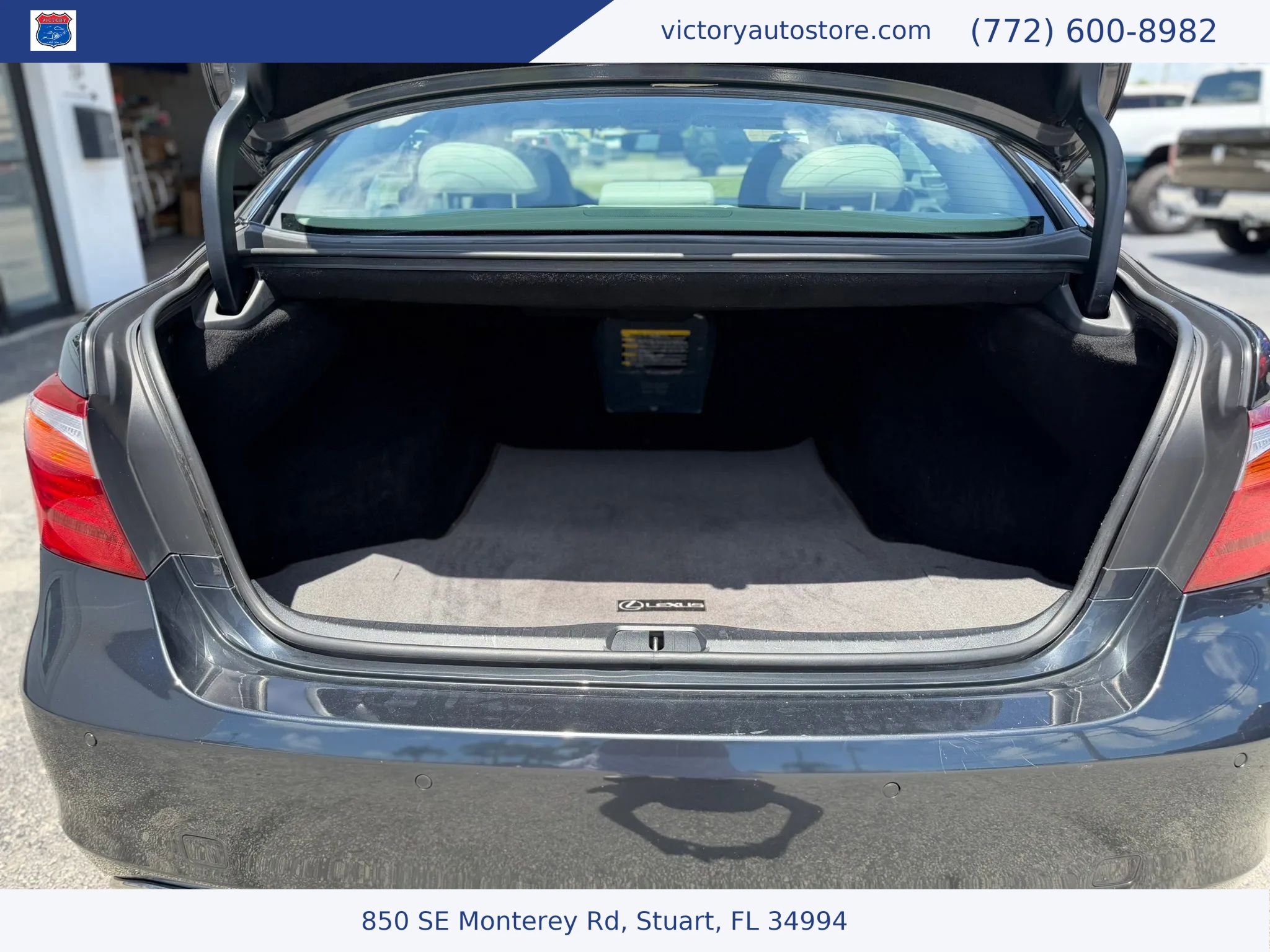 Used 2011 Lexus LS 460 AWD w/ Comfort Pkg image 44