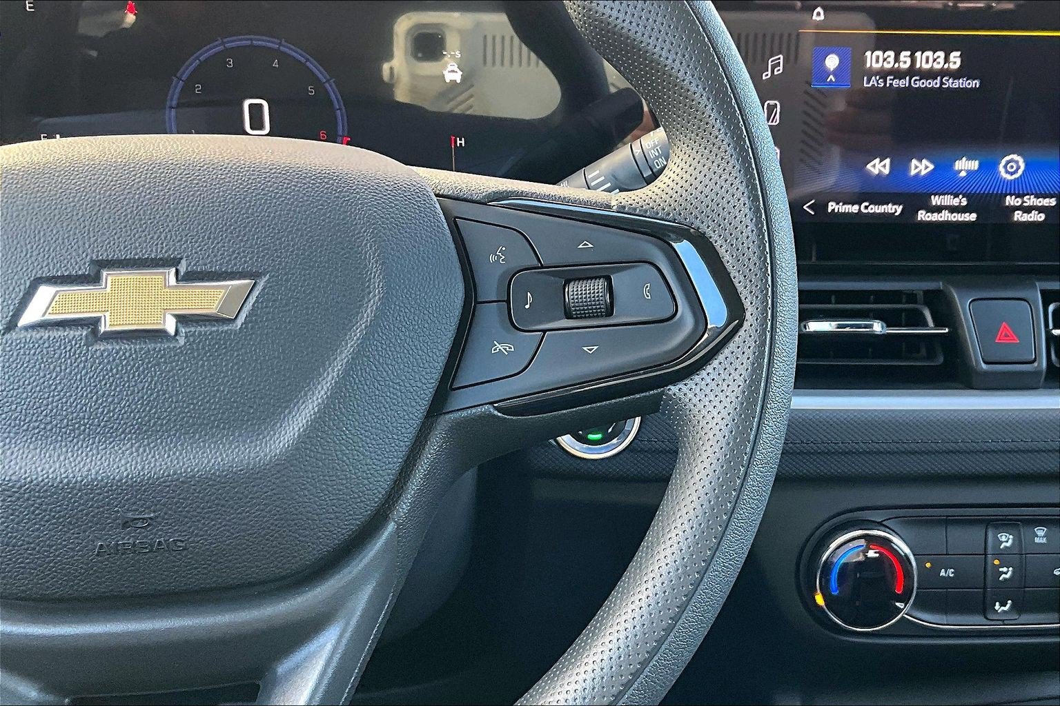 Used 2026 Chevrolet TrailBlazer LS w/ LS Convenience Package FWD image 19